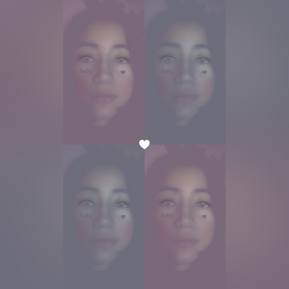 I’m Live! 💞 - Picture 1 of 3